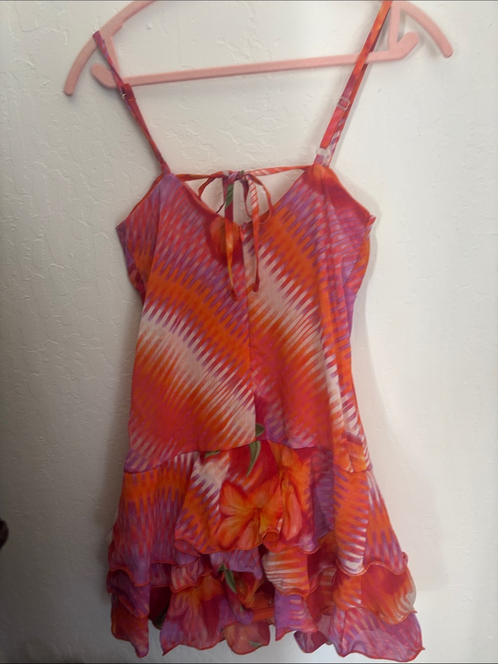 Floral V‑Neck Ruffle Dress - Picture 3 of 3